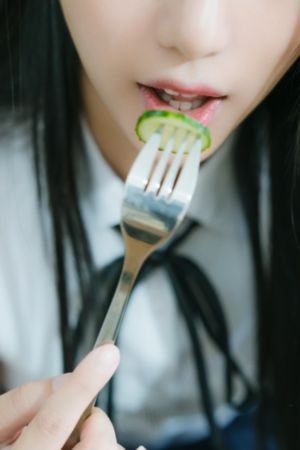 天天天av_BD国语日本电影免费