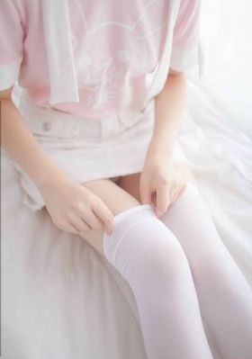 娇小性色xxxxx中文_BD韩语在线视频观看