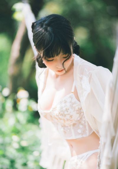 很黄激情的啪啪口述细节小说_1080P电影完整版在线观看